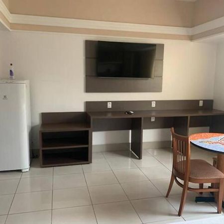 Flat No Tropical Executive Hotel มาเนาส์ ภายนอก รูปภาพ